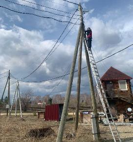 Завершены работы по протяжке оптико-волоконного кабеля по основным направлениям. Смонтированы и подключены ящики для размещения сетевого оборудования и подключения камер видеонаблюдения. Ведется подключение дополнительных камер.